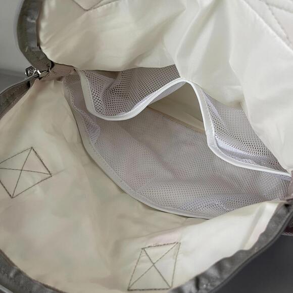 Lesportsac cats Double Trouble Backpack Travel Bag NWT - Picture 6 of 6